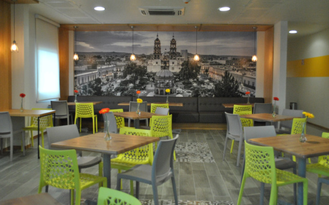 Hotel Misión Express Durango