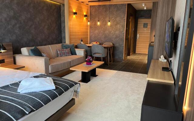 Woodside Kopaonik 416