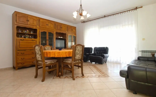 Apartment 1704