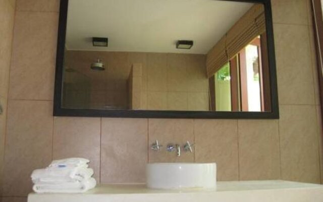 Plumeria Place Residence