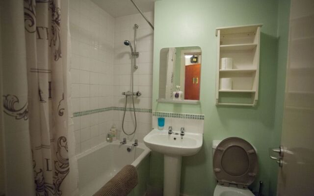 Glasgow Scotstoun Apartments