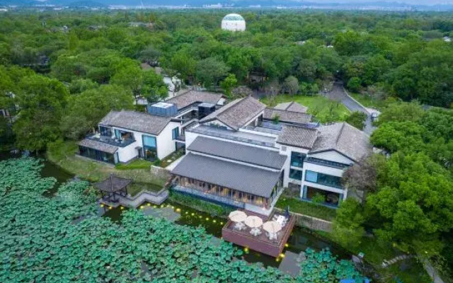 Weihan Resort At Xixi Wetland