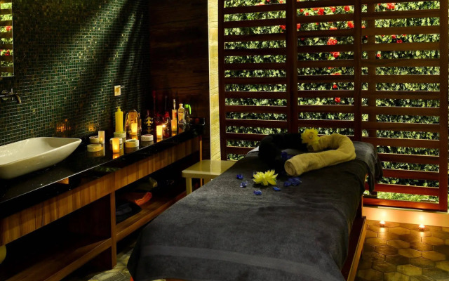 White City Beach - Adults Only