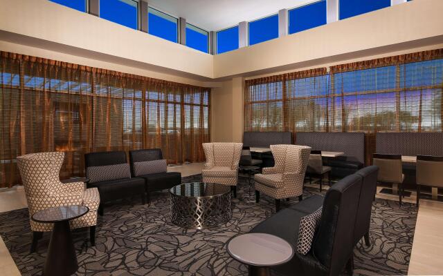 Best Western Plus Lonoke Hotel