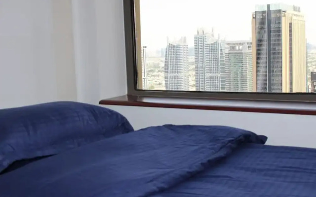 Urban Panda Skyview Hostel JBR