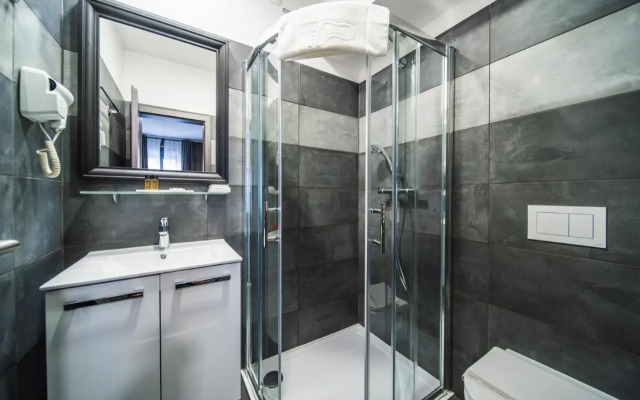 Rustica Rooms