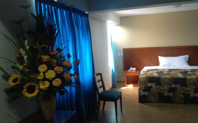 Hotel Esencia Suites