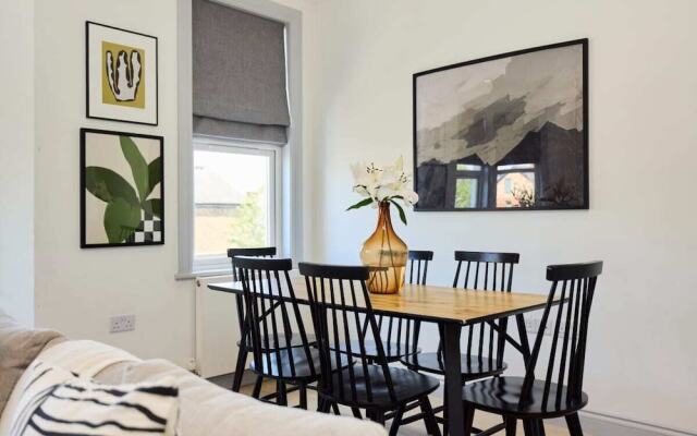 The Leghorn Quarters - Modern 3bdr With Balcony