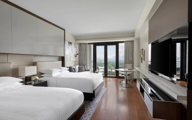 Manila Marriott Hotel at Newport World Resorts
