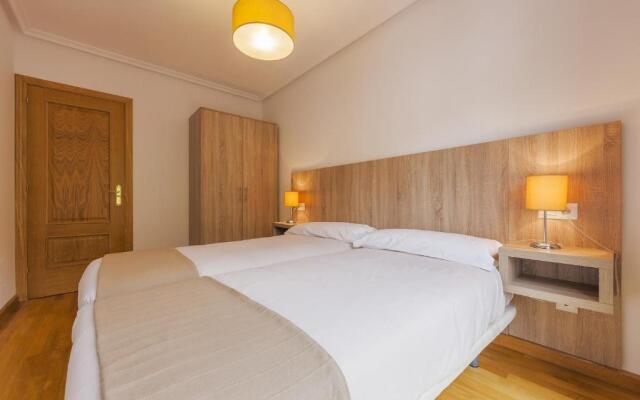 Apartamentos El Caxigu