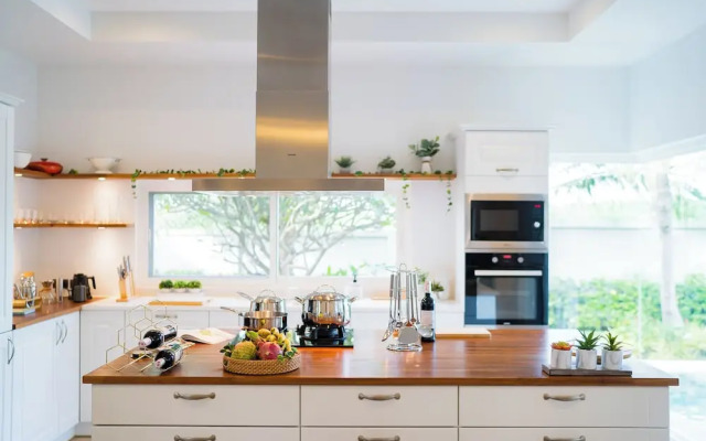 Kira Japandi Escape Sauna Rooftop Cinema