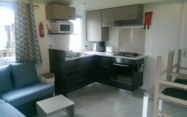 Mobil home neuf camping La Reserve