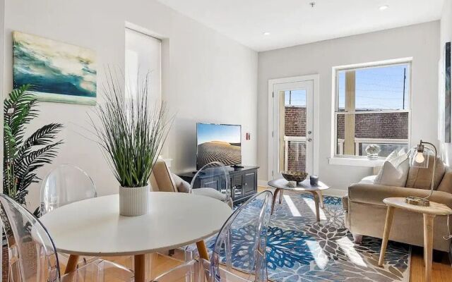 Perfect 2BR Graduate Hospital Condo