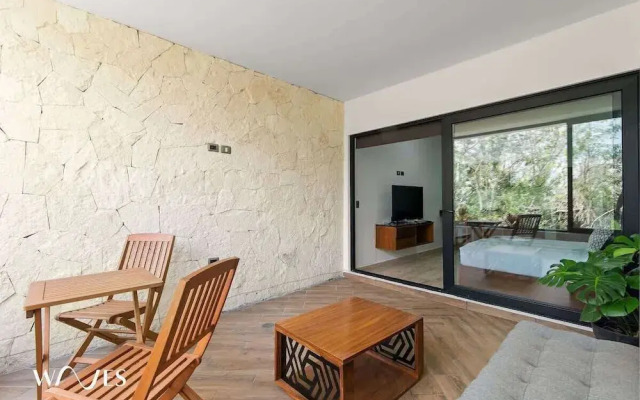 Spacious Loft W/garden View Pool + Jacuzzi GYM