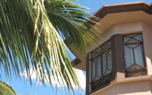 Ucha Guest House