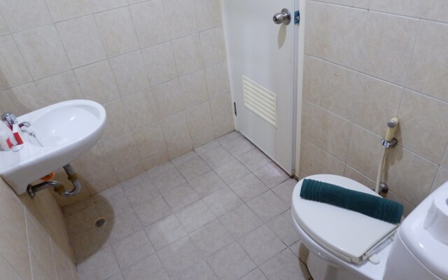 2Br Simple Look Mediterania Marina Residences Apartment