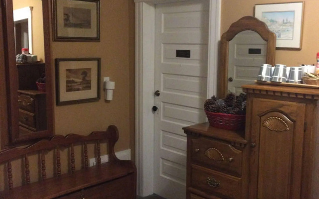 Ye Olde Walkerville Bed & Breakfast