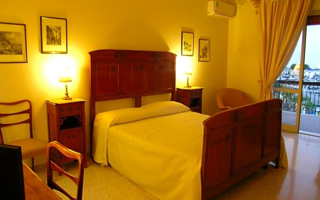 B.&B Margaret's House