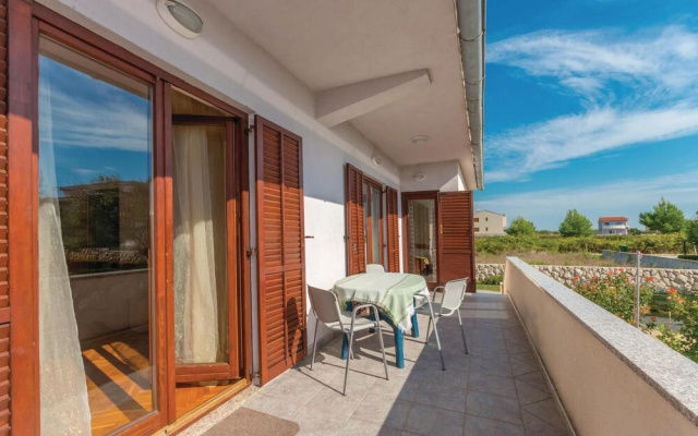 Stunning Home in Privlaka With Wifi and 3 Bedrooms