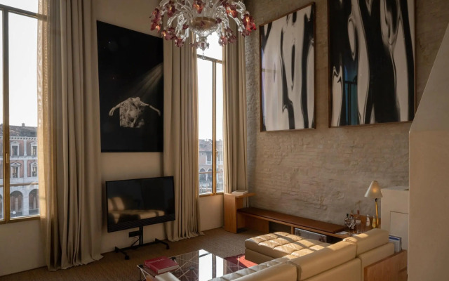 The Venice Venice Hotel