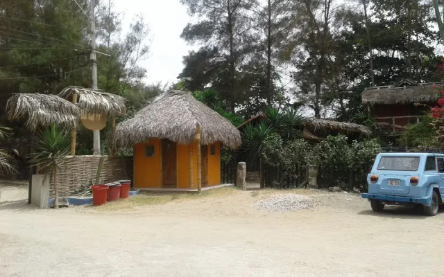 Arena Guadua Ecolodge Surfcamp