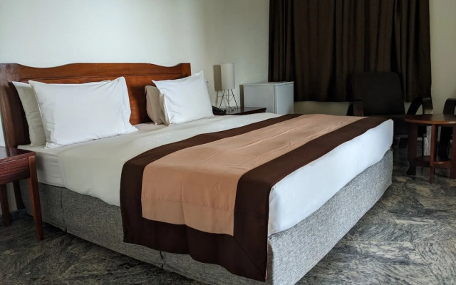 Veronica Guest House