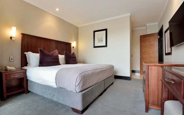 Raphael Penthouse Suites