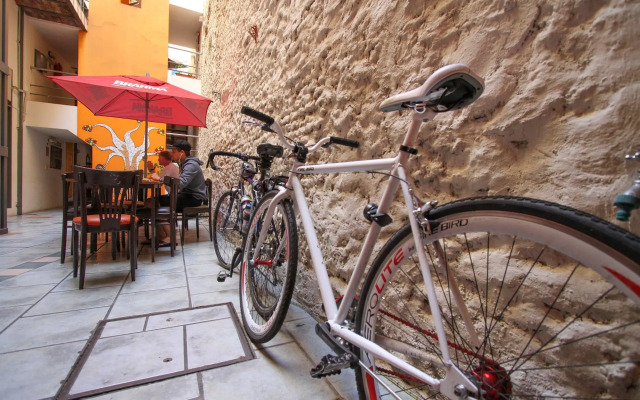 Granados Hostel