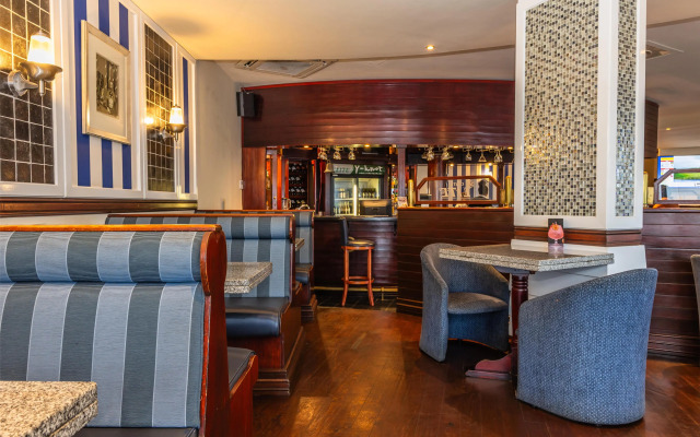 Premier Hotel Regent