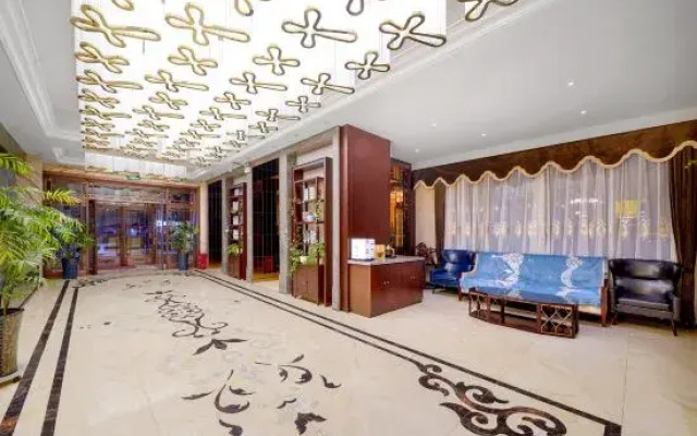 Starway Hotel (Mudanjiang Railway Station)