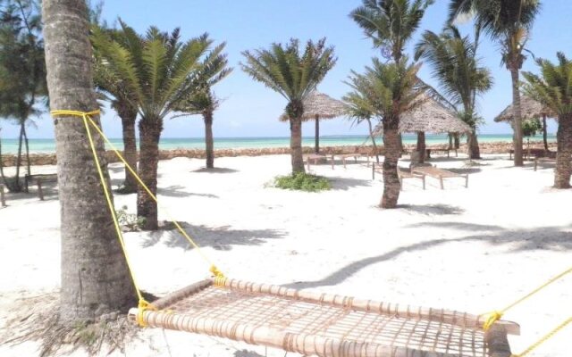 Samaki Lodge