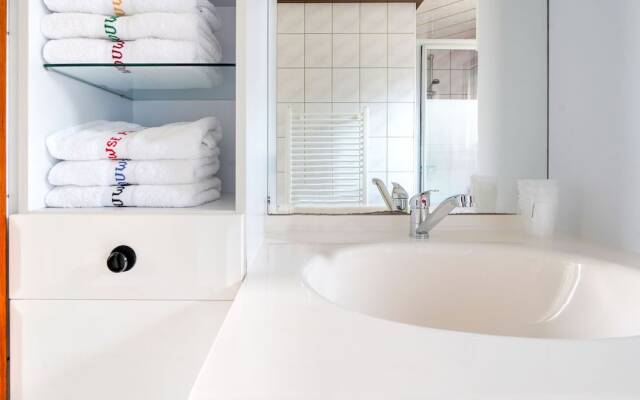 Delightful Chalet in Putten with Garden