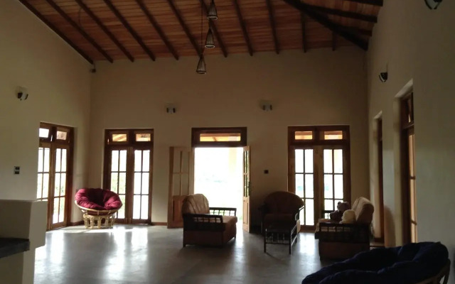 leisure bug sri lankan tours and home stay