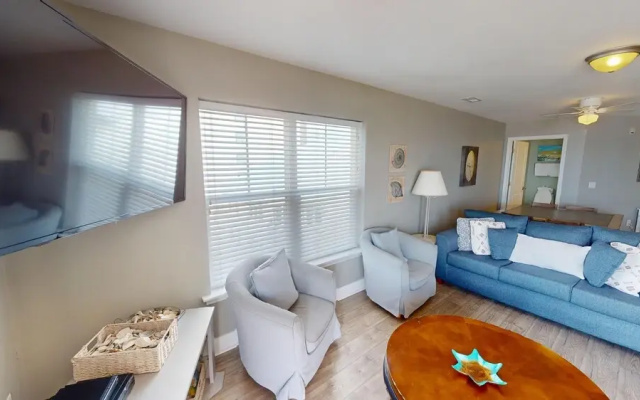 Ambassador Villas 403