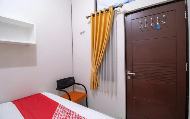 OYO 3253 Sofia Residence Syariah