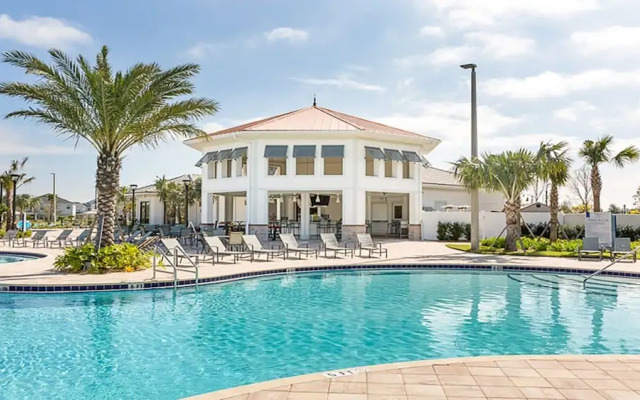 Storey Lake Lakeview Villa 2967