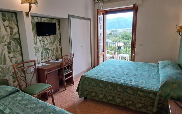 Hotel Girasole