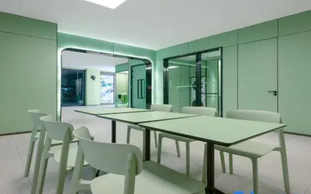 Hi Inn (Lvliang Longshan Road)