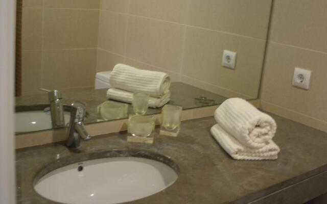 Lido Ocean View Apartment