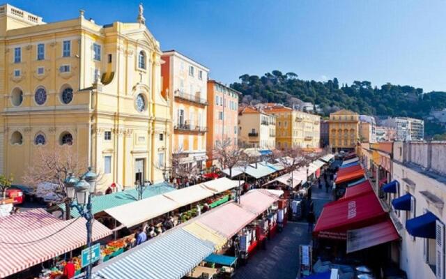 Le Grand Hotel F2, Face Vieux Nice, Terrasse, Ascenseur, Climatisation, Terrace Nice City Center