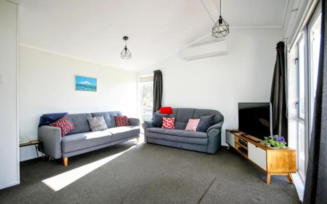 Opunake Break - Opunake Holiday Home