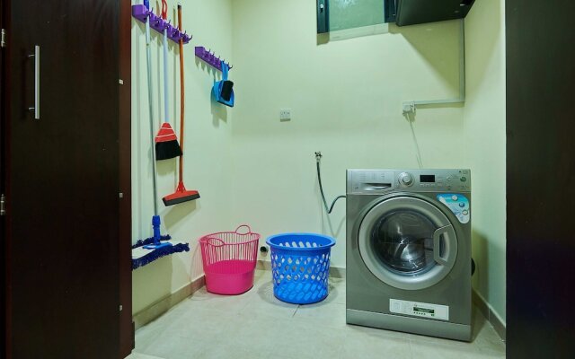 Rose Dream - 5 Bedrooms Palm Villa on the beach with private pool