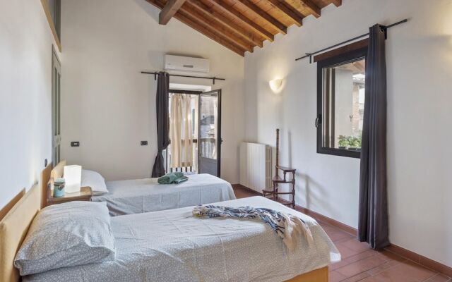 I Balconi in Iseo With 2 Bedrooms and 1 Bathrooms