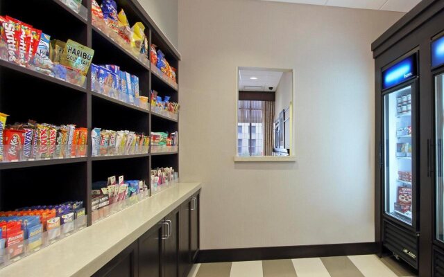 Hampton Inn & Suites Columbus-Downtown