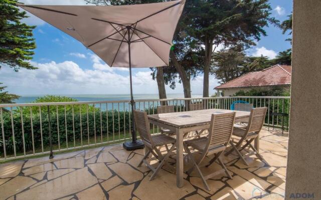 Maison avec vue imprenable sur mer à 180 degrés