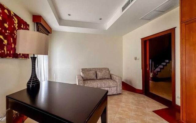 Beautiful 3-bed Villa in Cherngtalay, Thalang