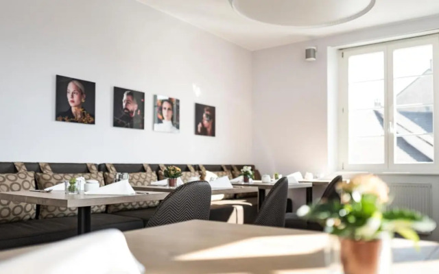 Kunst-Hotel Drei König am Marktplatz Stadt Lörrach
