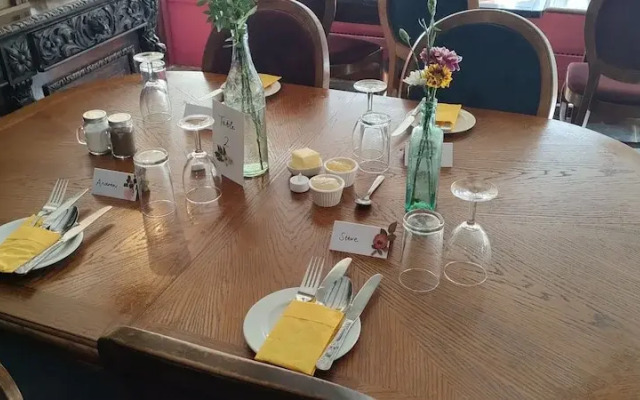 Great Trethew Manor Hotel & Restaurant