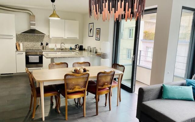 Large Flat In The Heart Of The City Center - Parking — фото 5