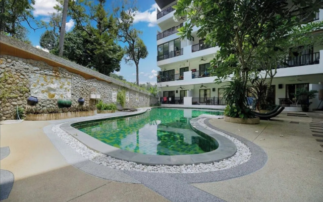 Tropical View Condo in Hillside - SGC1